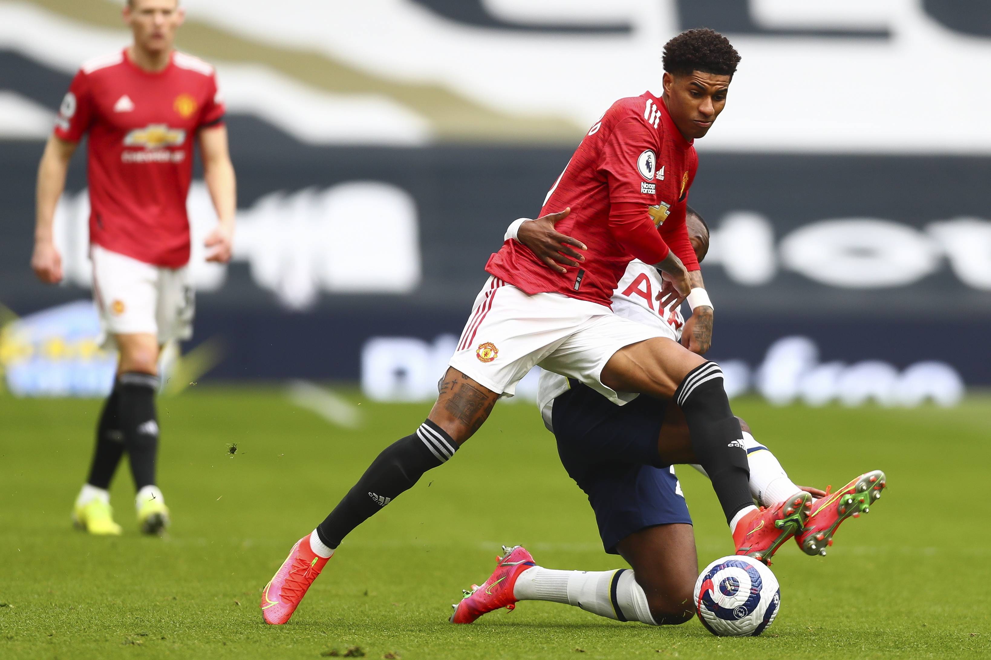 的压力不仅 的压力不仅